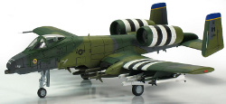 Hobby Master HA1304 Fairchild A-10A Thunderbolt II, 45th TFS Hoosier Hogs, 1994