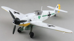 Hobby Master HA8762 Messerschmitt Bf109F-4, Stab/JG 54, Staraya Russa, URSS 1941