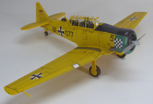 Hobby Master HA1502 North American Harvard Mk.4, Luftwaffe, Bavaria, 1960