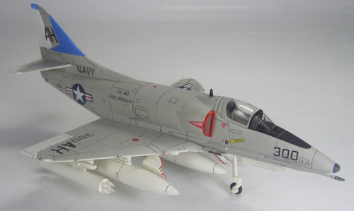 Hobby Master HA1403 Douglas A-4E Skyhawk, VA-163 Saints, AH300 "John McCain" 