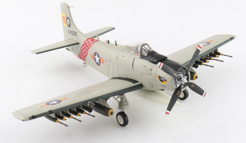 Hobby Master HA2921 Douglas A-1H Skyraider, 514th FS, Bien Hoa AB, VNAF, 1963